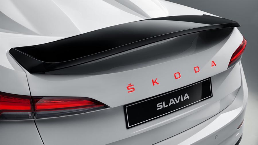 05_SKODA_SLAVIA_studio-1440x960-2