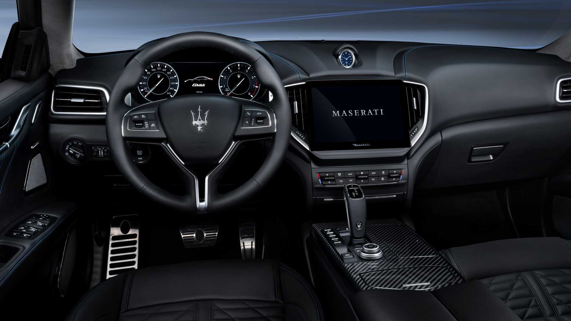 2021-maserati-ghibli-hybrid