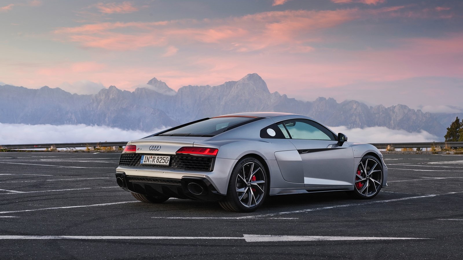 Audi-R8_V10_RWD-2020-1600-0b