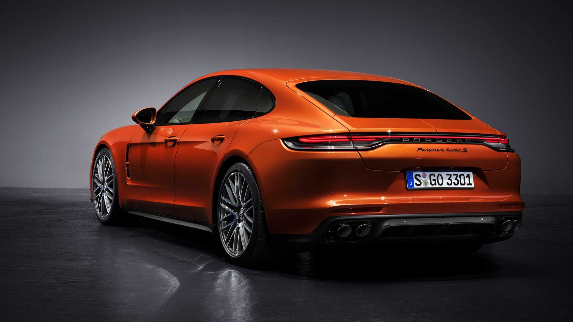 porsche-panamera-turbo-s-2021-heck