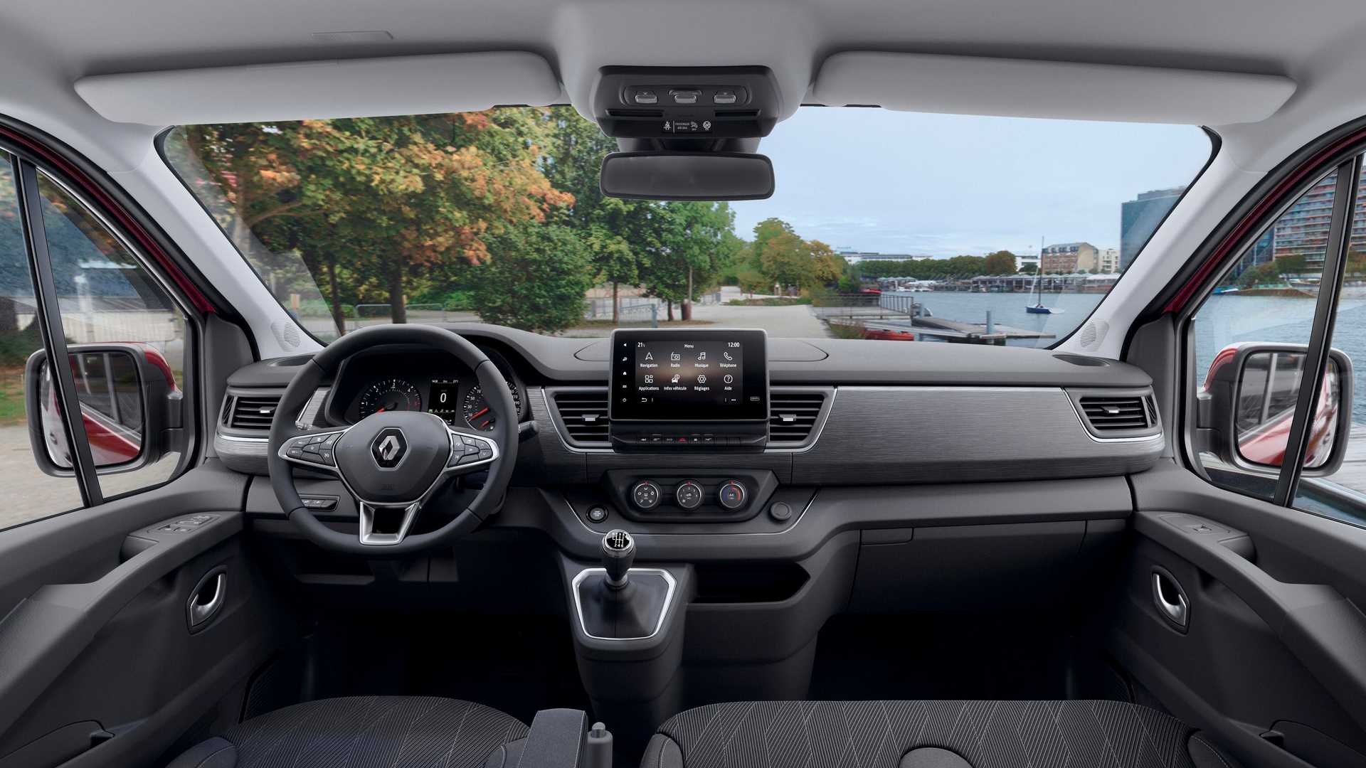 2020-renault-trafic-facelift-interior