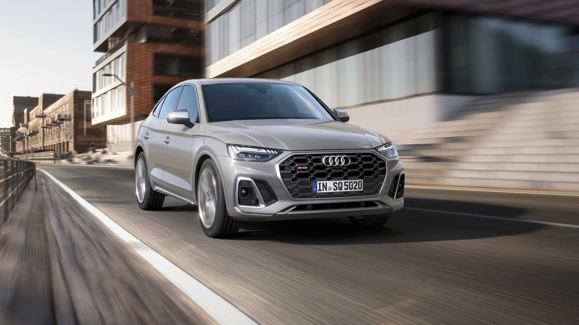 2021-audi-sq5-sportback-tdi (4)