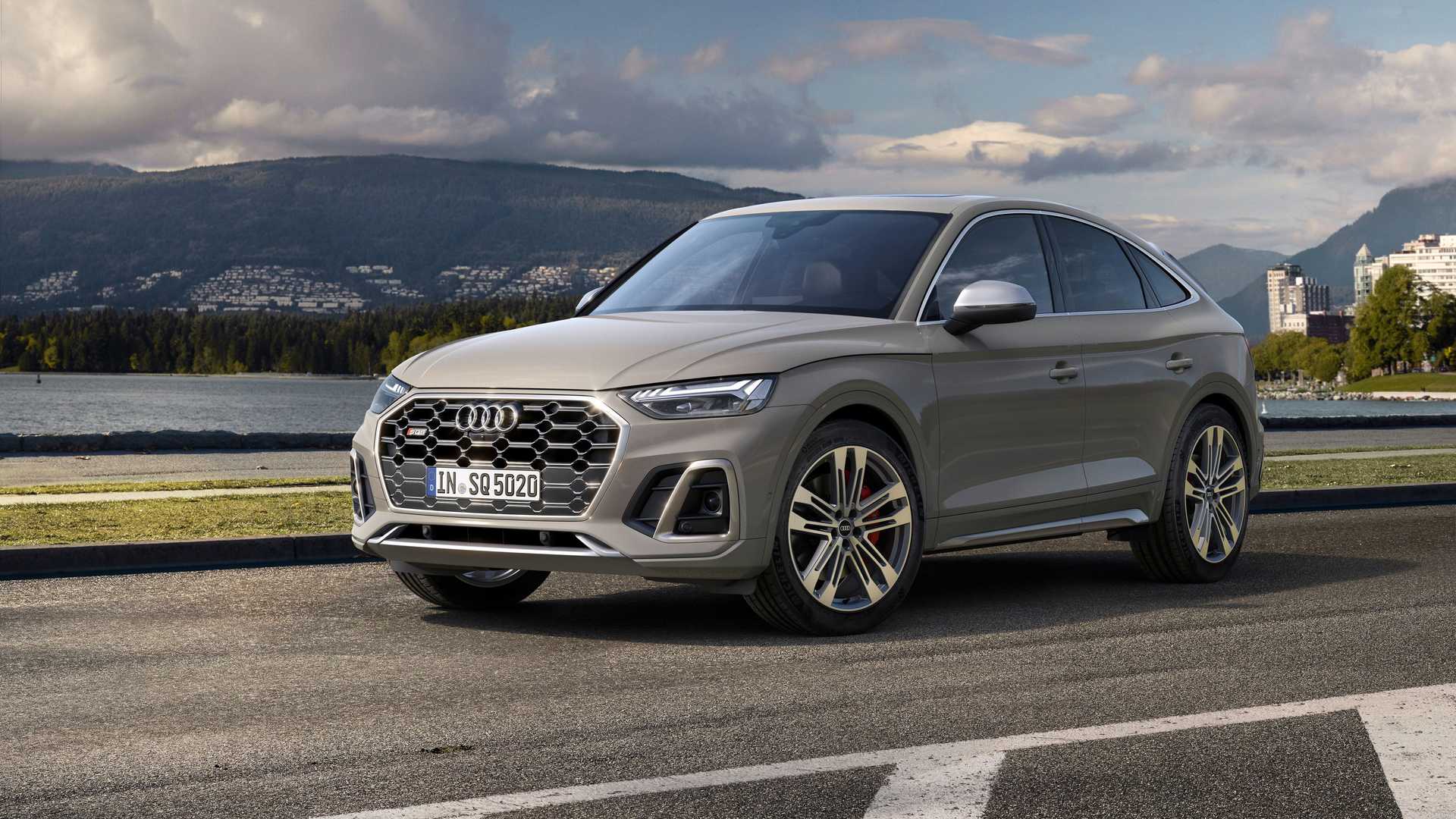 2021-audi-sq5-sportback-tdi