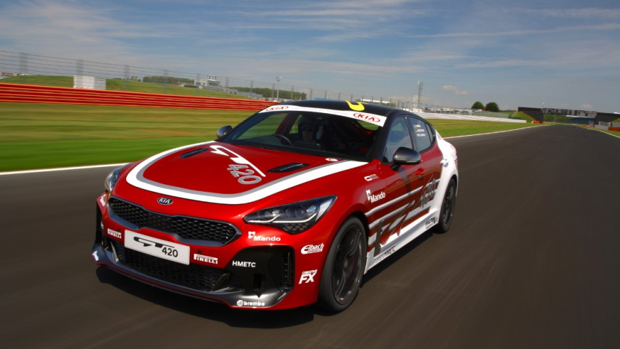 Kia Stinger GT420