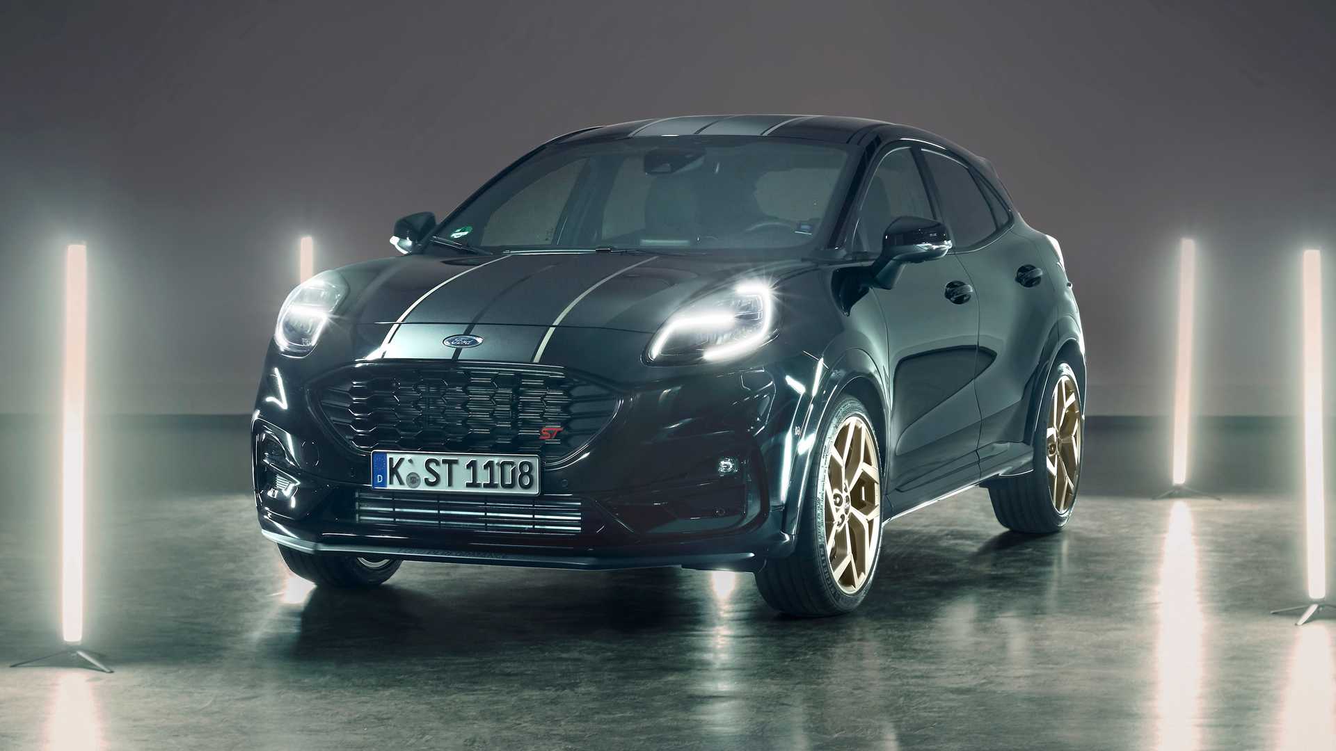 2022-ford-puma-st-gold-edition