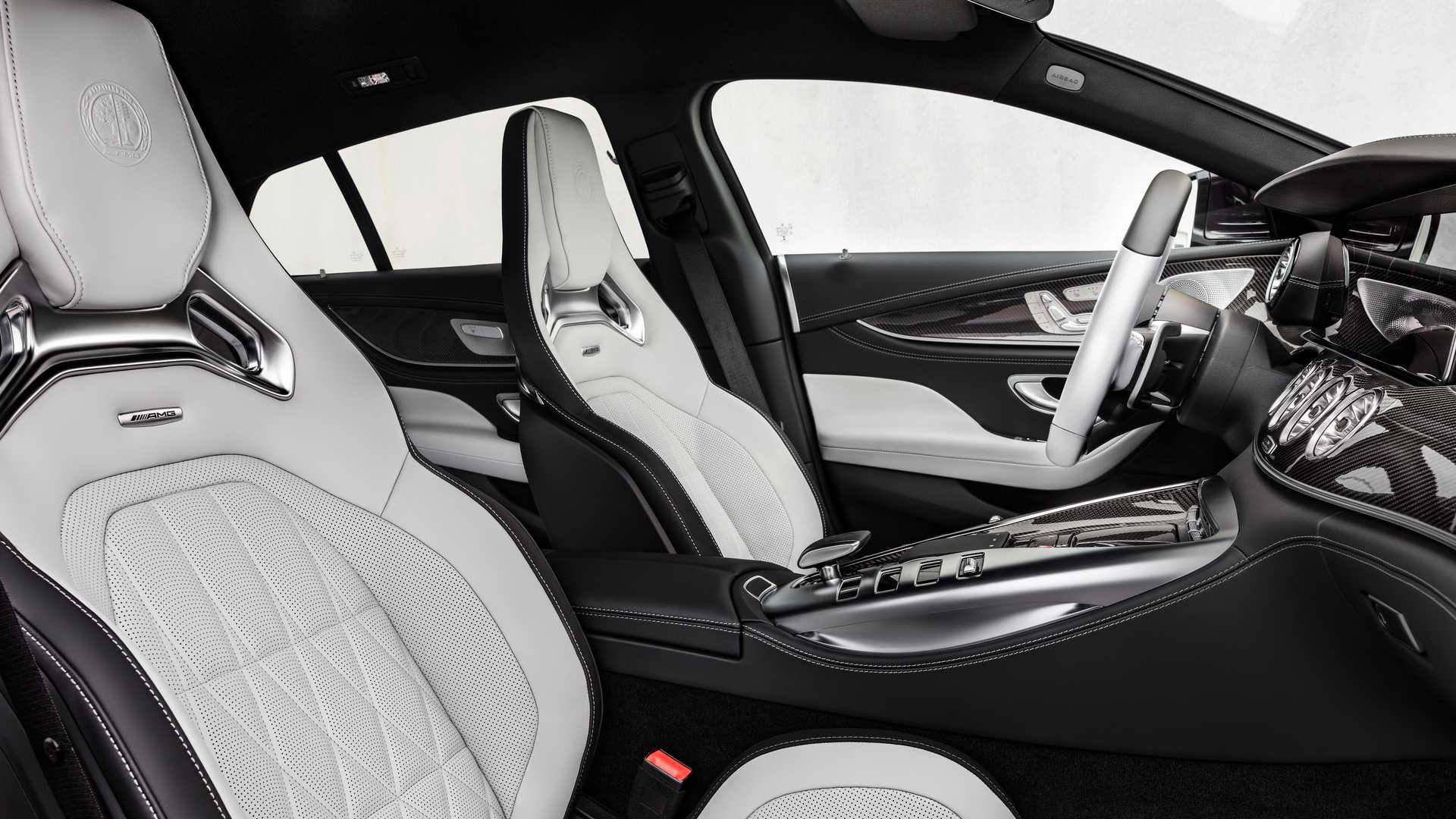 2022-mercedes-amg-gt-4-door-coupe-interior7