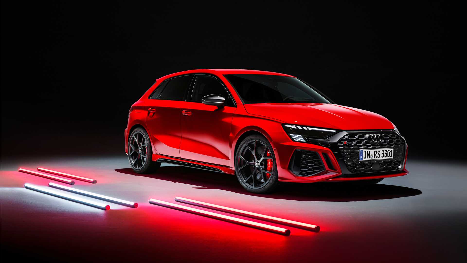 2022-audi-rs3-sportback-front-quarter