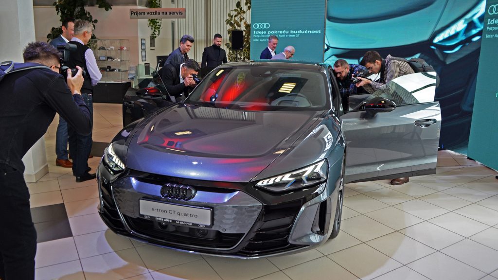 PROMOCIJA AUDI E-TRON GT U INTER AUTO TUZLA